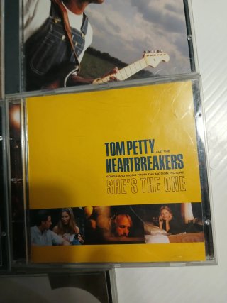 Lote 6 CDs: Eric Clapton, Gary Moore, Tom Petty, D