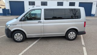 Volkswagen Caravelle 2023