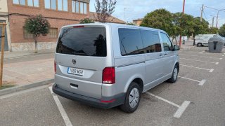 Volkswagen Caravelle 2023