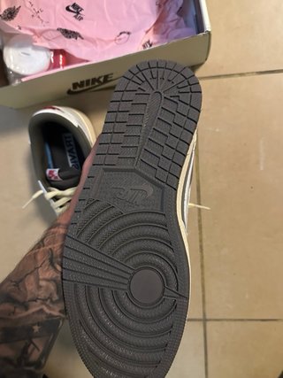 Zapatillas Nike Jordan Grises y Blancas