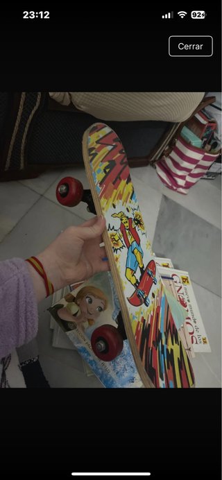 Patinete infantil con dibujo animado