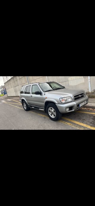 Nissan Pathfinder 2002