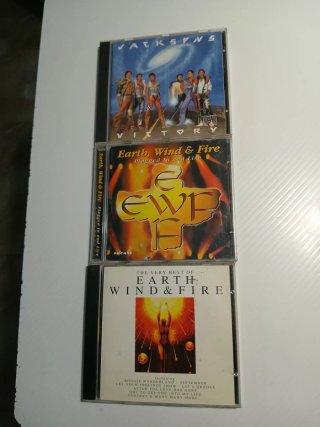 Lote 3 CDs: The Jacksons, Earth Wind & Fire
