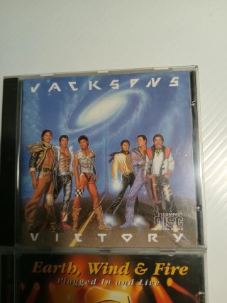 Lote 3 CDs: The Jacksons, Earth Wind & Fire
