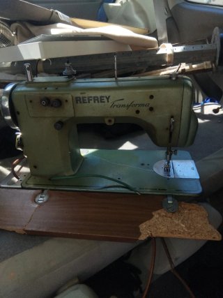 Máquina de coser Refrey Transforma