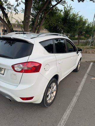 Ford Kuga 2012