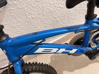 Bicicleta BH 16 poco uso