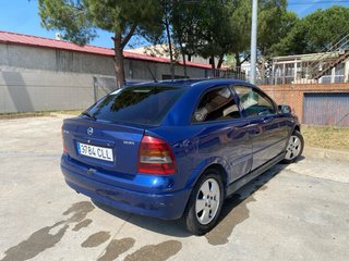 Opel Astra 2003