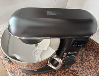 Batidora Amasadora Planetaria Zuccie Negra NUEVA