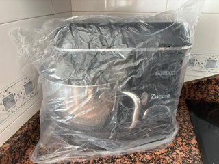 Batidora Amasadora Planetaria Zuccie Negra NUEVA