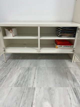 Cajonera metálica blanca