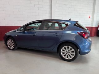 Opel Astra 2015