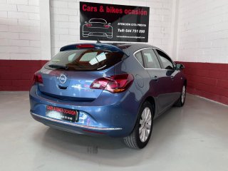 Opel Astra 2015