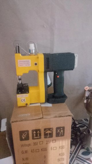 Máquina de ejercicios Merach