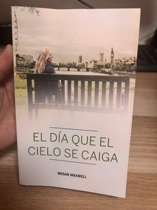 Libr Dímelo al oido y el día que el cielo se caiga