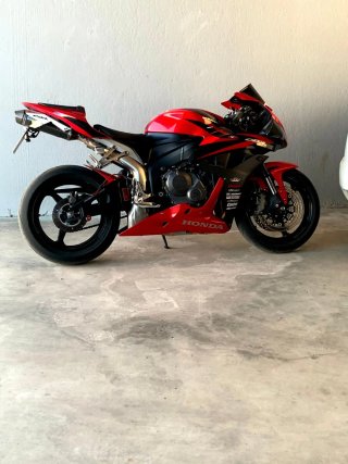 Honda CBR 600 2010 Sportbike Roja/Negra