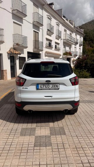 Ford Kuga 2016