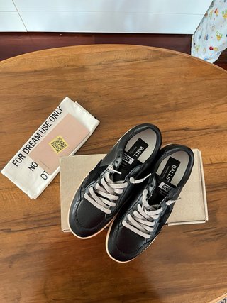 Golden Goose Ball Star nere