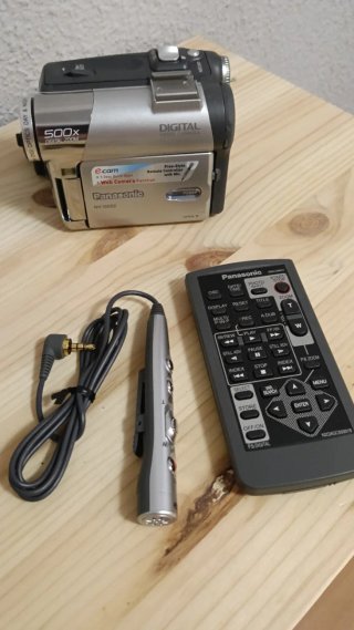 Videocámara Panasonic NV-GS22 Digital Zoom 500x