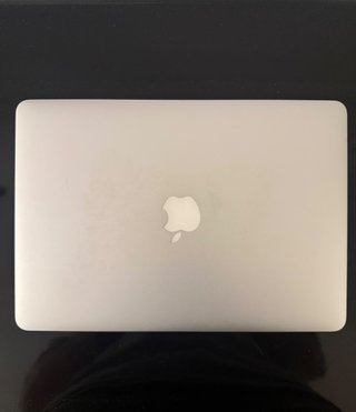 MacBook Air 13” 2017 8GB RAM 128GB SSD