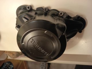Tapa alternador Triumph Street Triple 2016