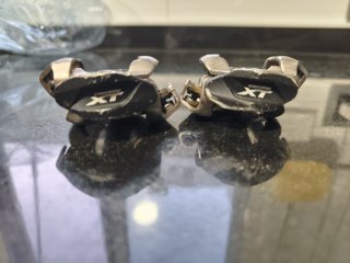Pedales automáticos Shimano