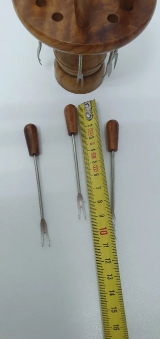 Juego 12 Tenedores Caracoles Madera y Metal
