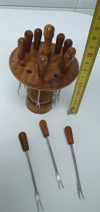 Juego 12 Tenedores Caracoles Madera y Metal