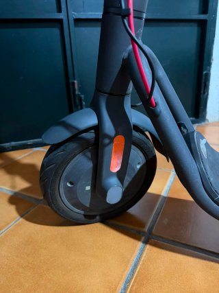 Patinete Eléctrico Negro