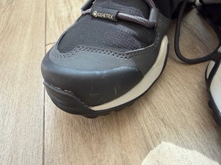 Botas Adidas Terrex SWIFT R2 MID GORE-TEX