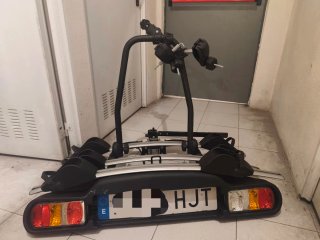 Portabicicletas para bola de remolque