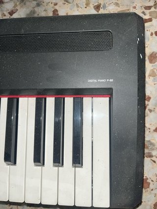Piano Eléctrico Yamaha, se escuchan ofertas.