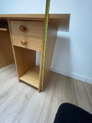 Scrivania per bambini in legno