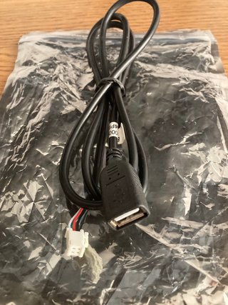 Cable USB 4 pines para radio coche