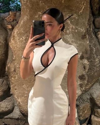 Vestido ribetes en contraste