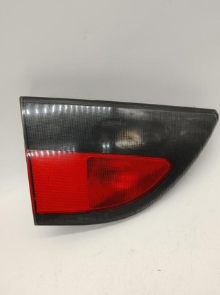 Renault 5743 7700838532 piloto trasero megane 1.9