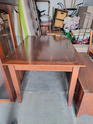 Mesa de comedor extensible de madera