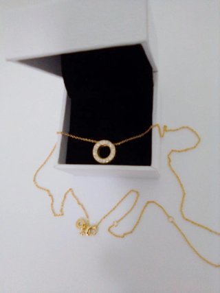 Collar Pandora Aro Dorado con Circonitas
