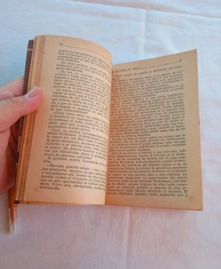 Salvadores de vidas, dos novelas de la historia de