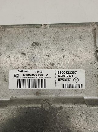 Centralita motor uce s120200105a renault clio 5781