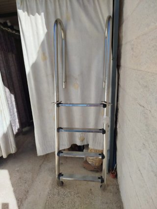 Escalera Piscina Acero Inox 4 Peldaños