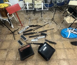 Lote de accesorios musicales