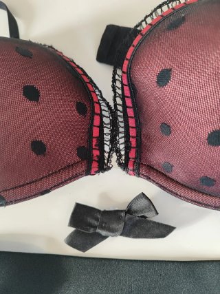 Sujetador Wonderbra Multiposición Negro Rojo