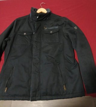 Parka hombre negra