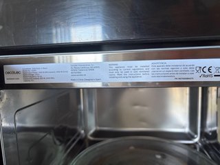 Microondas Cecotec Grandheat 2590  casi nuevo