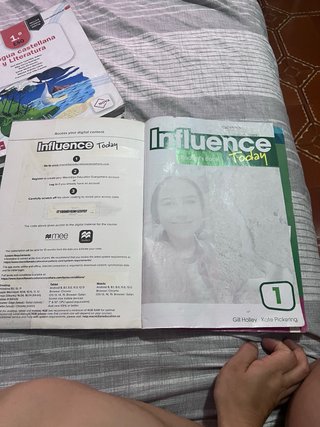 INFLUENCE TODAY 1 Student's book: libro de text...