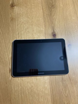 Tablet Samsung Negra y Plateada