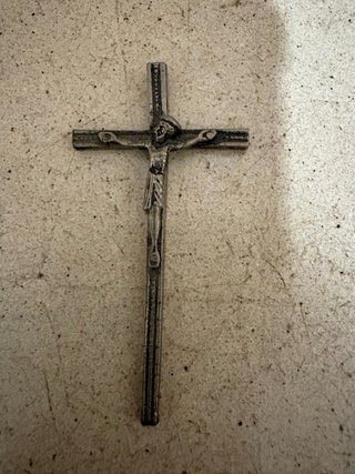 Cruz crucifijo antiguo metal