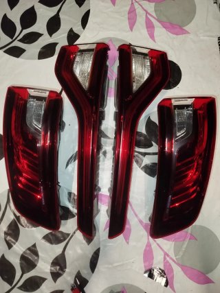 Juego pilotos traseros Megane IV Sport Tourer