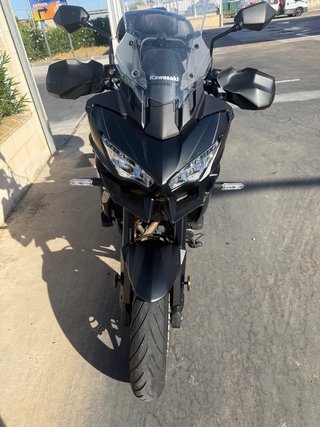 Kawasaki Versys 650 ABS Negra 2024